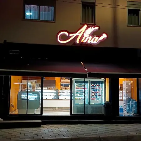 Апартаменты Cozy Apartment, Free Parking Near Dajti Cable Car, Bunk'art