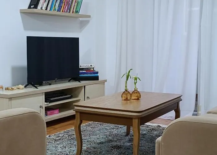 Cozy Near Bunk'art & Cable Car, Free Parking Апартаменты