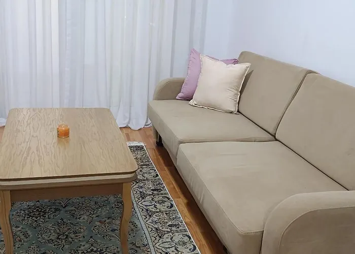 Cozy Near Bunk'art & Cable Car, Free Parking