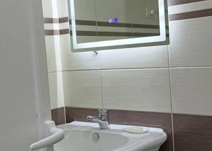 Cozy Near Bunk'art & Cable Car, Free Parking * Тирана